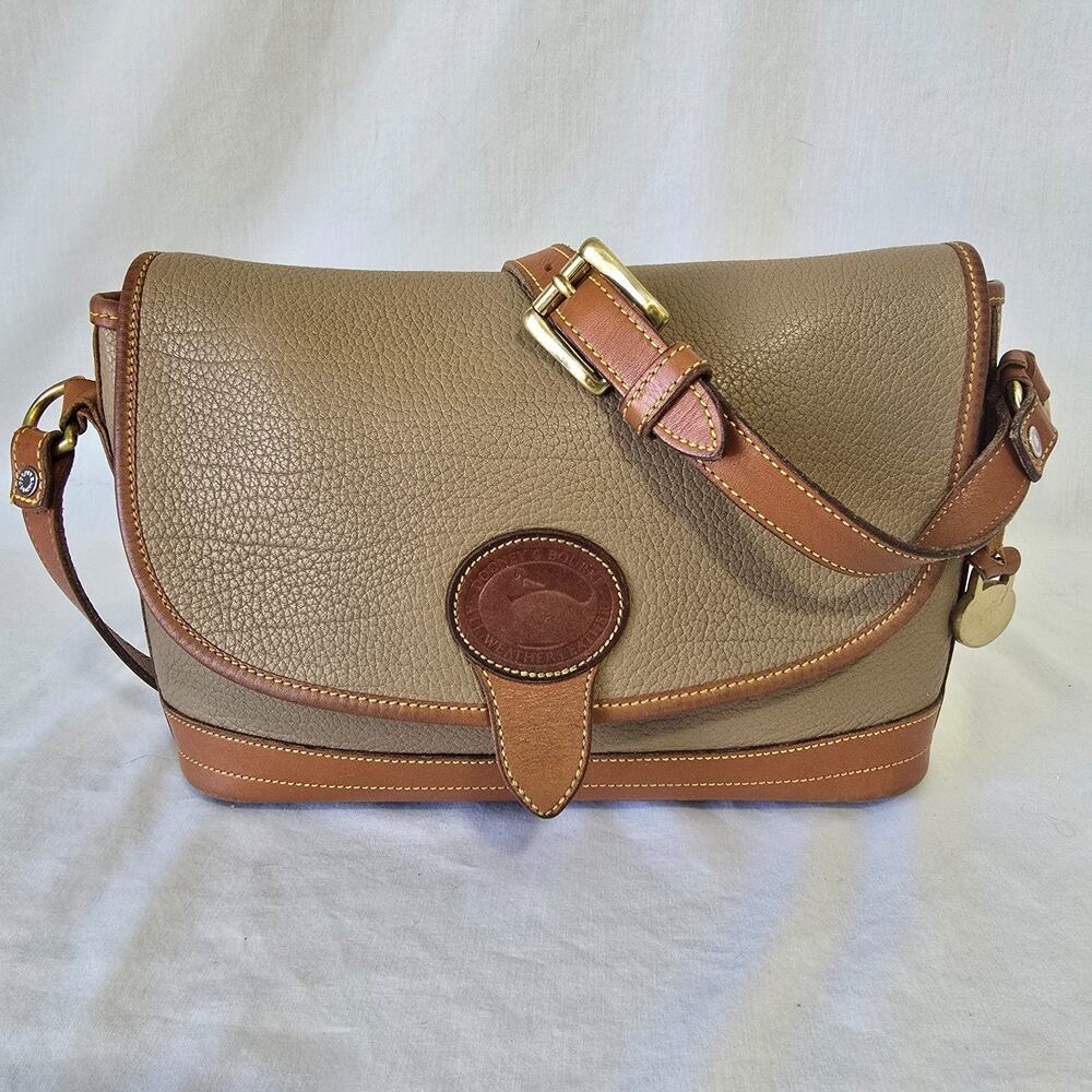 Vtg Dooney & Bourke Crossbody Bag Taupe & British Tan Duck AWL